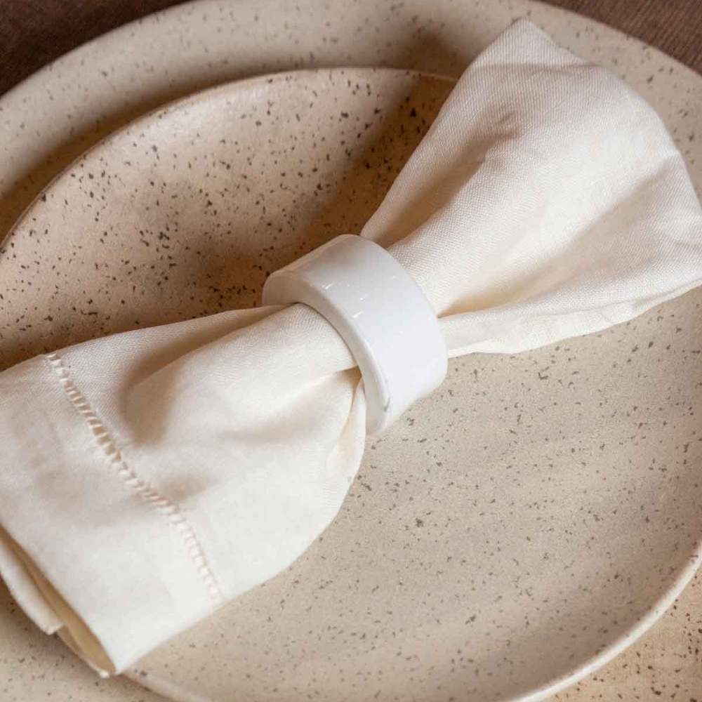 Conjunto 6 Anéis Redondos para Guardanapo Bisotê Branco