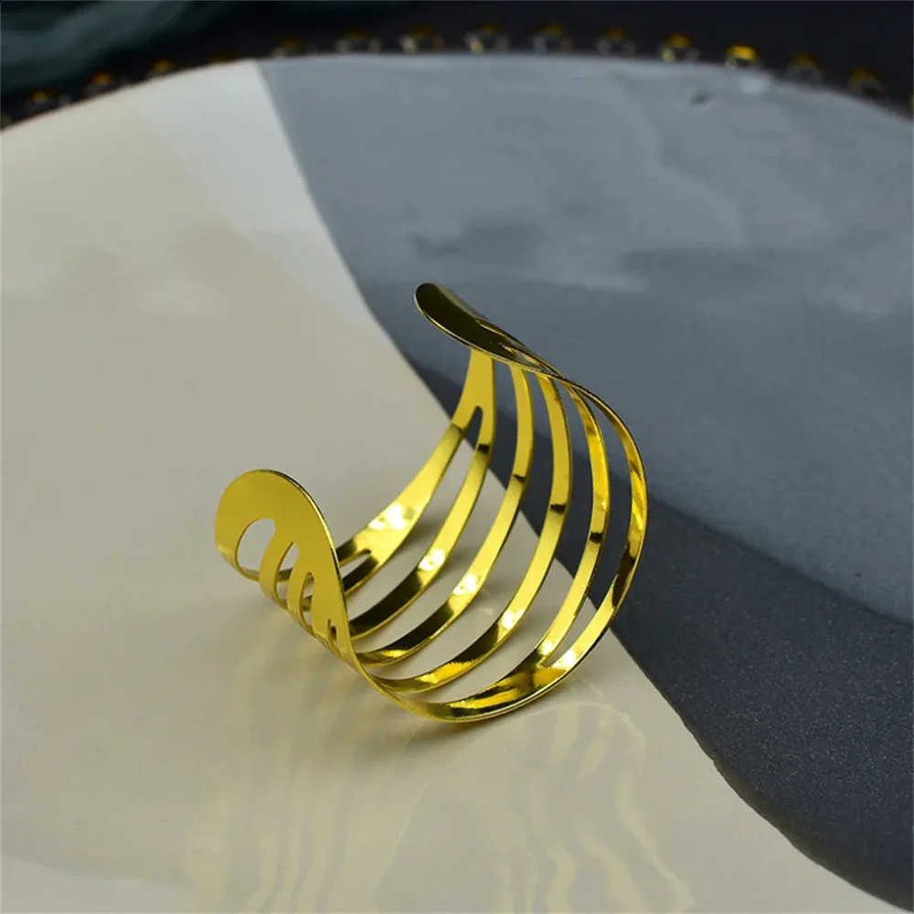 Kit Anel para Guardanapo Curves Dourado