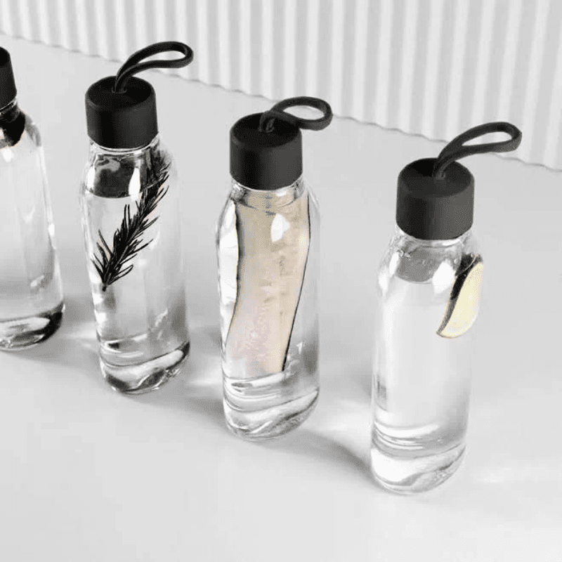 Squeeze Liv Flat Preto 700ml