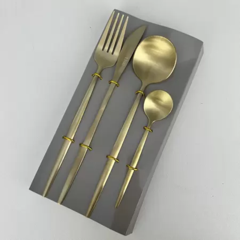 Faqueiro Ópera Dourado de Aço Inox 16 Peças